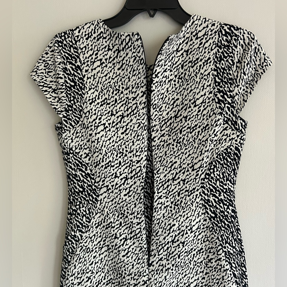 DVF DIANE VON FURSTENBERG Pele Snake Wave Jacquard Dress Office Cocktail Size 6 - Picture 11 of 15